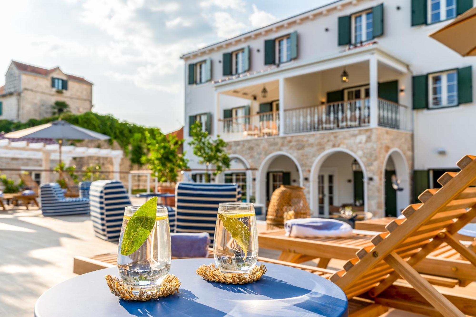Hotel Brattia, Adults Only, Postira, Brac Island Dış mekan fotoğraf